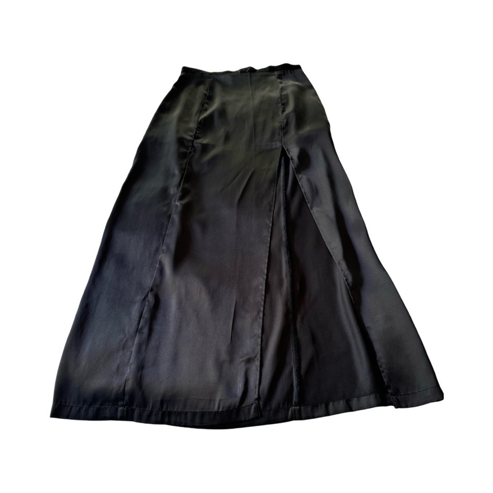 Creped Skirt AE Studio